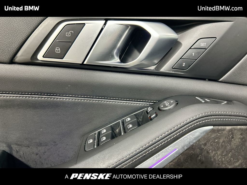 Thumbnail: 2023 BMW X5 - 11