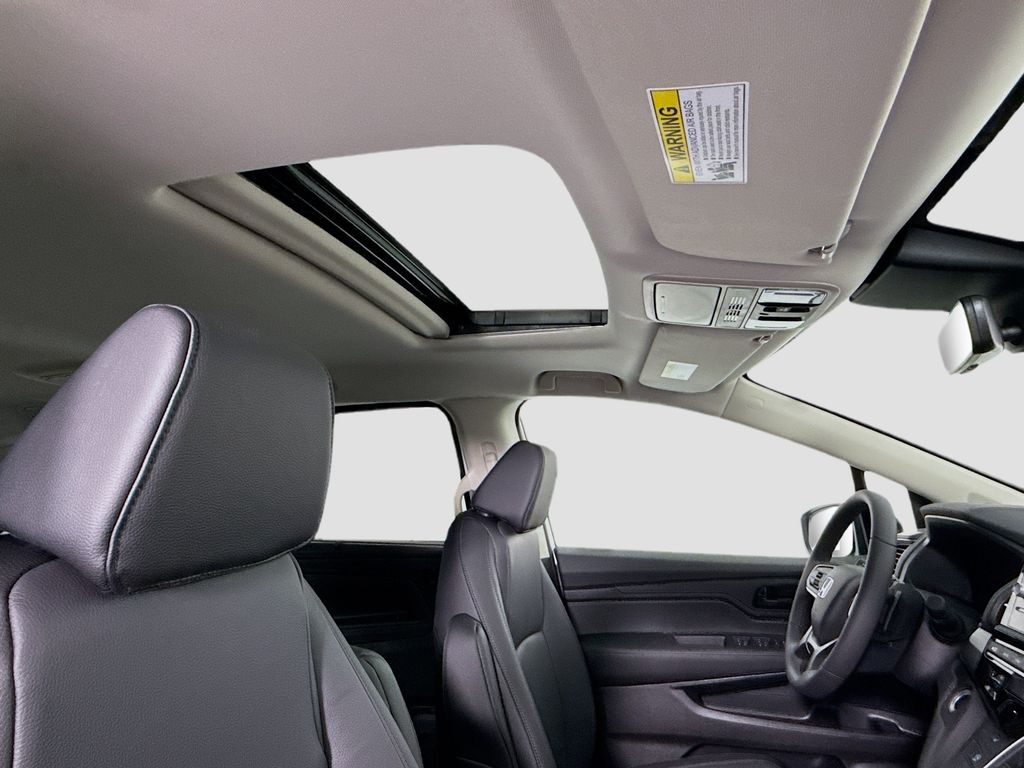 Thumbnail: 2026 Honda Odyssey - 18