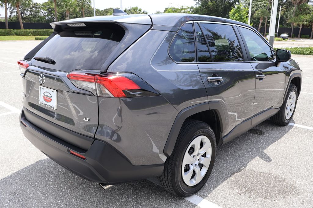 Thumbnail: 2025 Toyota RAV4 - 8