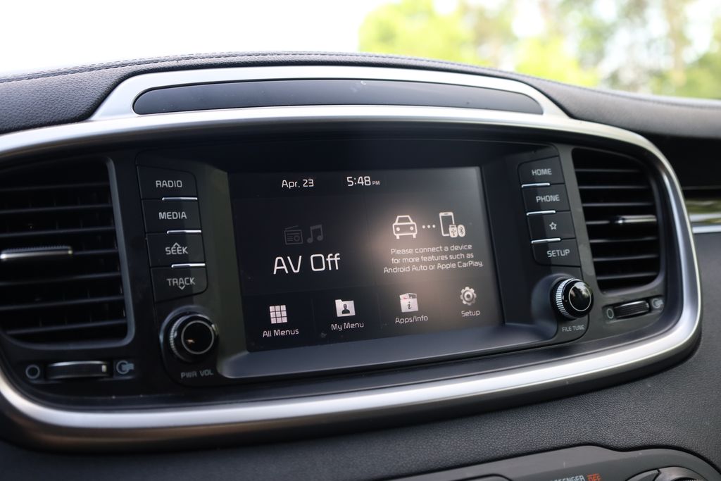 used 2019 Kia Sorento car, priced at $12,586