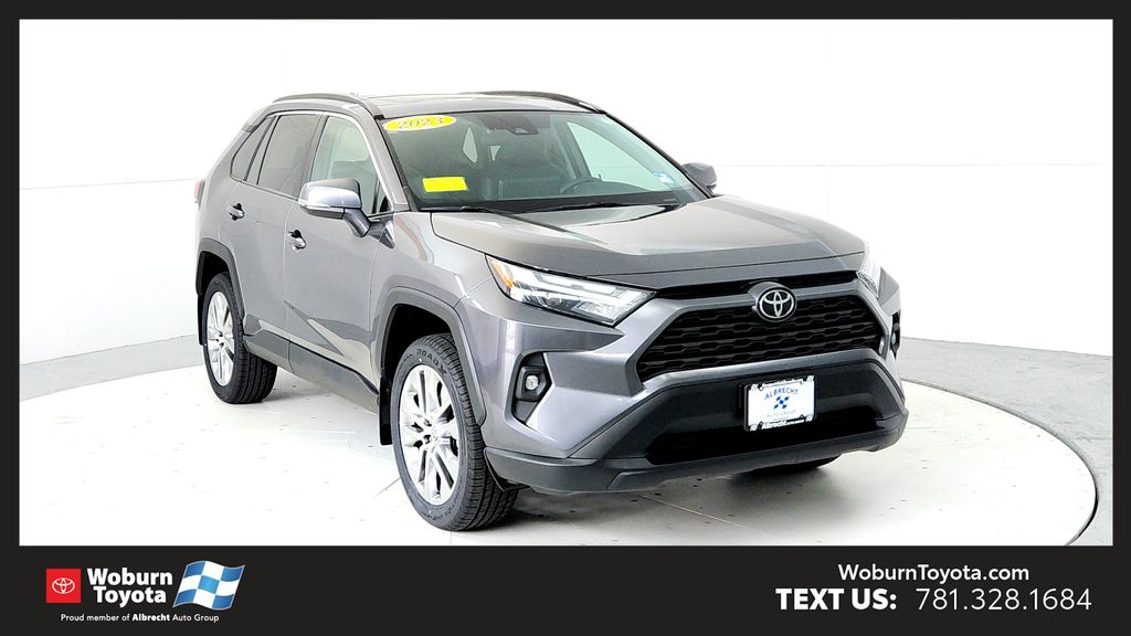 2023 Toyota RAV4 XLE Premium