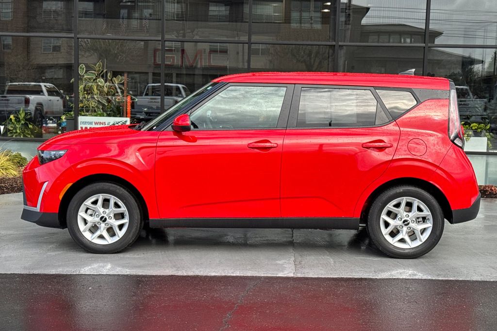 used 2023 Kia Soul car, priced at $18,991