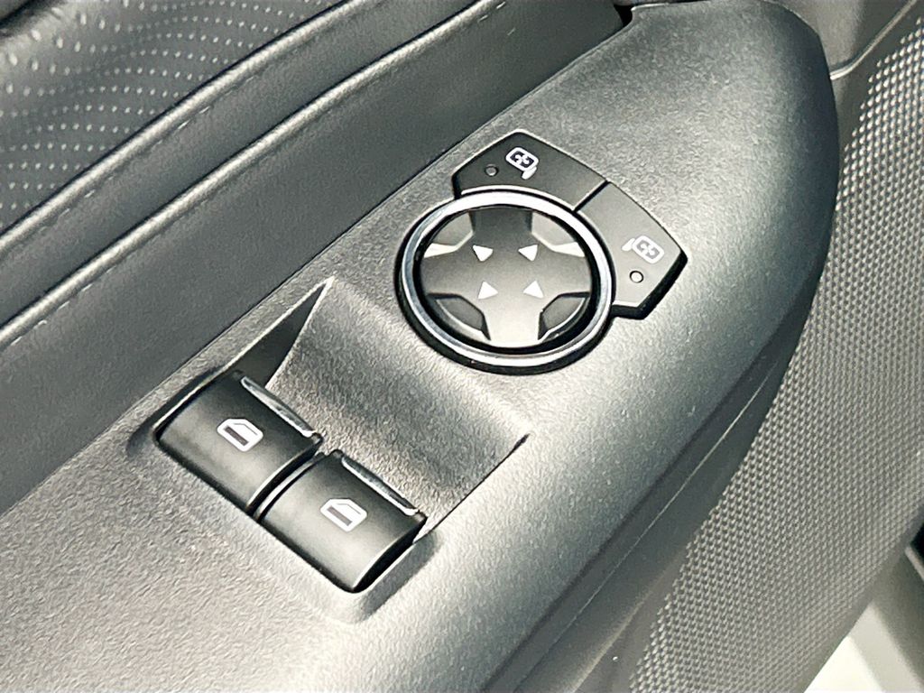 Thumbnail: 2025 Ford Mustang - 23