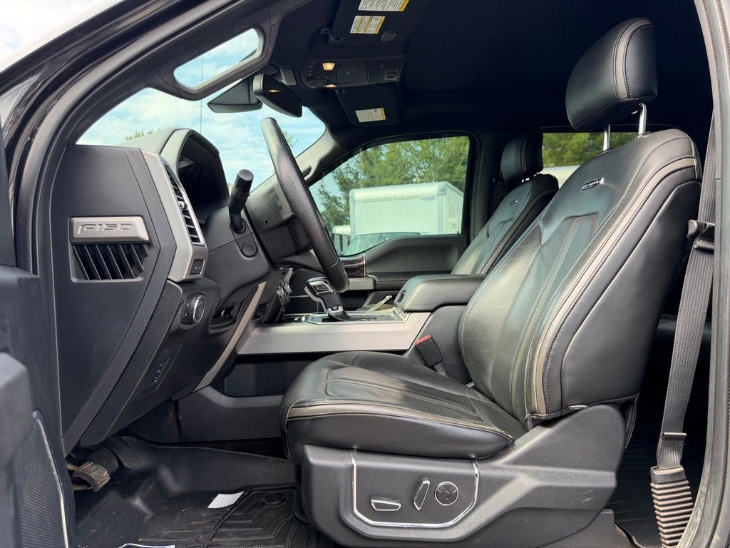 2015 Ford F-150 Platinum