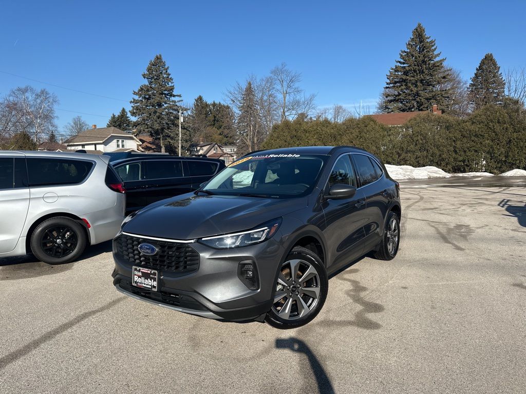 2025 Ford Escape Platinum AWD
