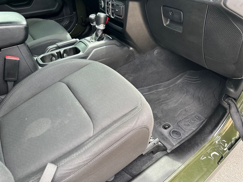 Used Car 2022 Jeep Wrangler  Unlimited Sport For Sale Under $30,000 In Austin, Texas