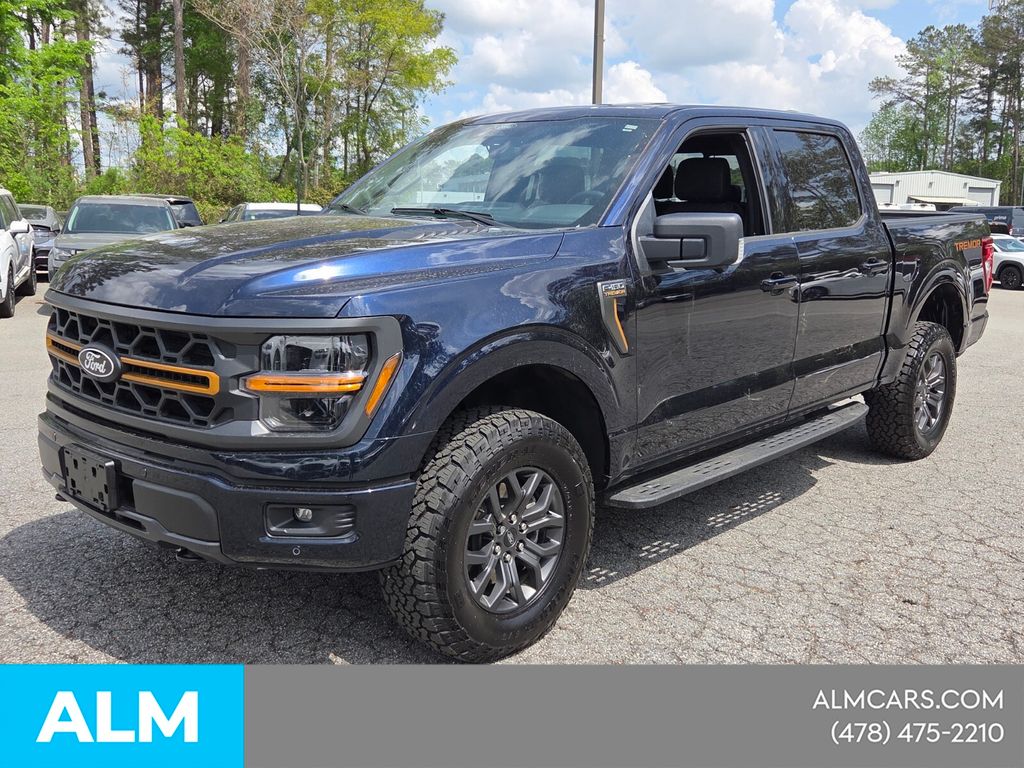 Used 2025 Blue Ford Tremor image 3