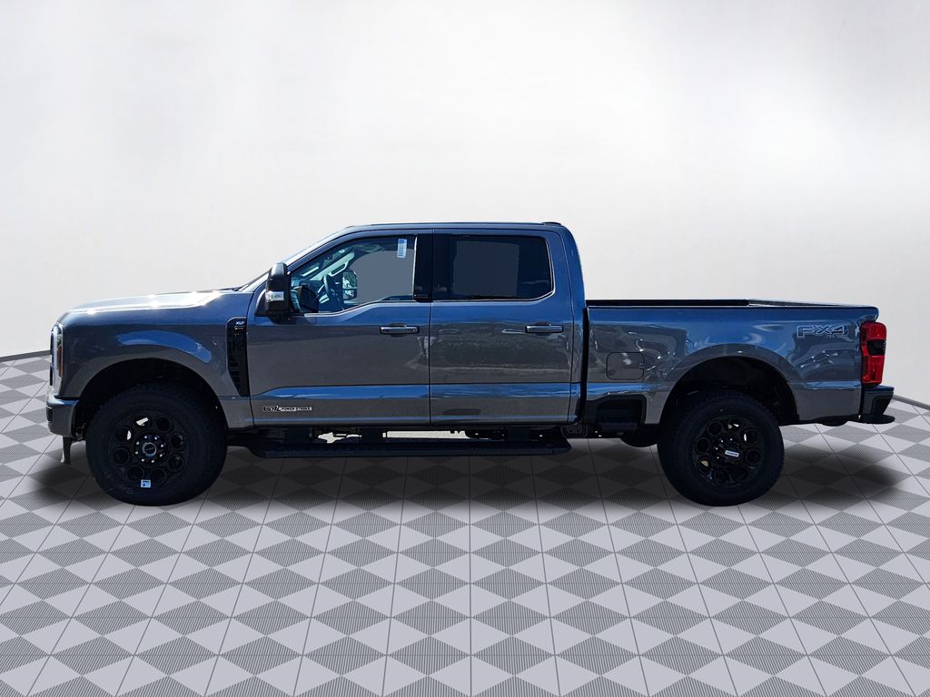 New 2025 Gray Ford XLT image 5