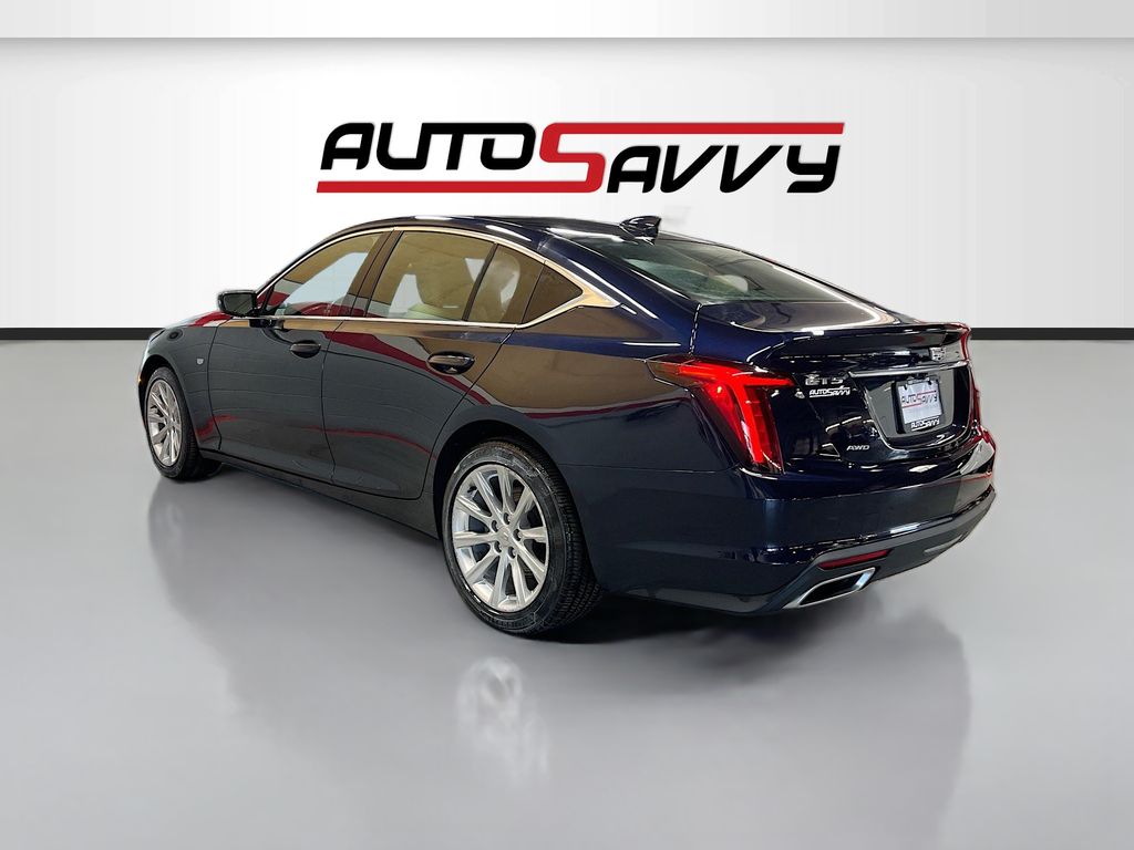 Used 2021 Dark Moon Blue Metallic Cadillac Luxury image 5
