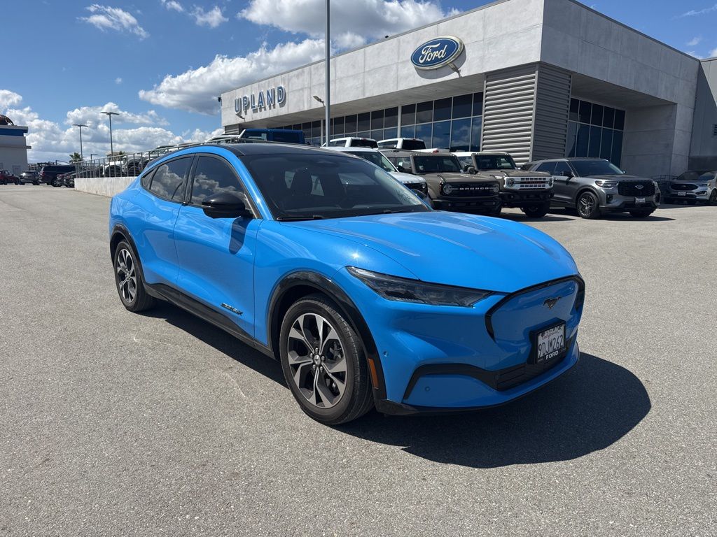 2022 Ford Mustang Mach-E Premium AWD