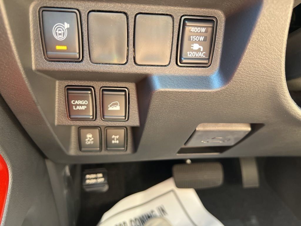 2025 Glacier White Nissan Frontier PRO-4X 4X4 Truck