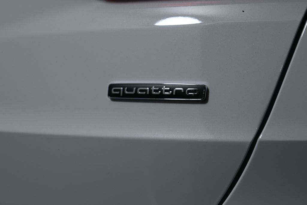 2024 Audi Q3  32