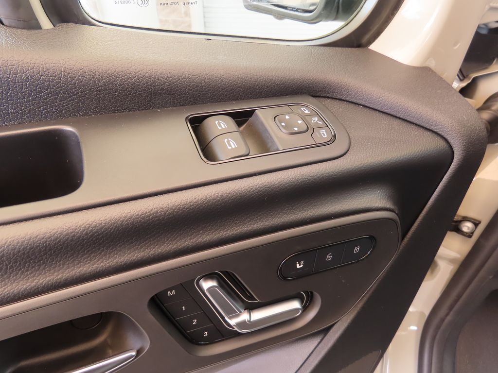 2025 Mercedes-Benz Sprinter 2500 24