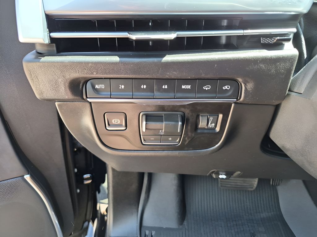 Certified Used 2026 Black Cadillac Platinum Edition image 33