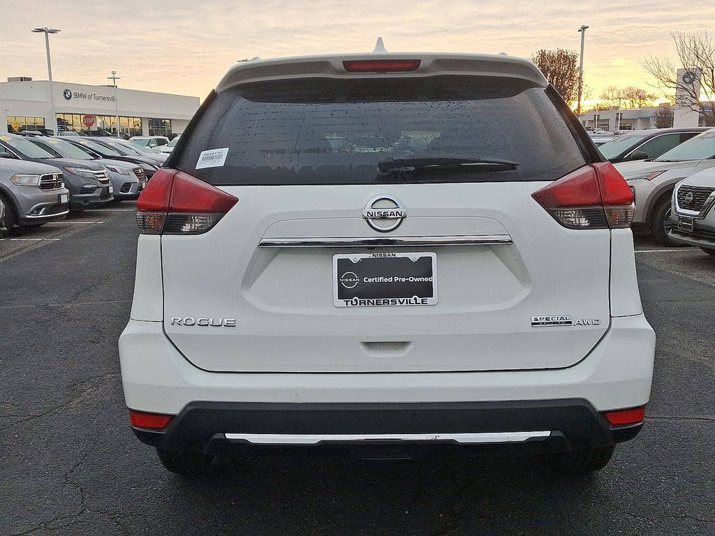 Thumbnail: 2020 Nissan Rogue - 5