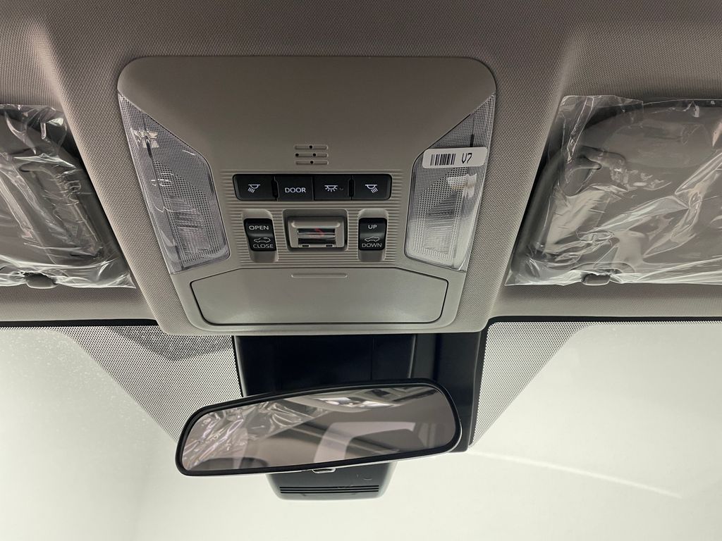 Thumbnail: 2025 Toyota RAV4 - 28