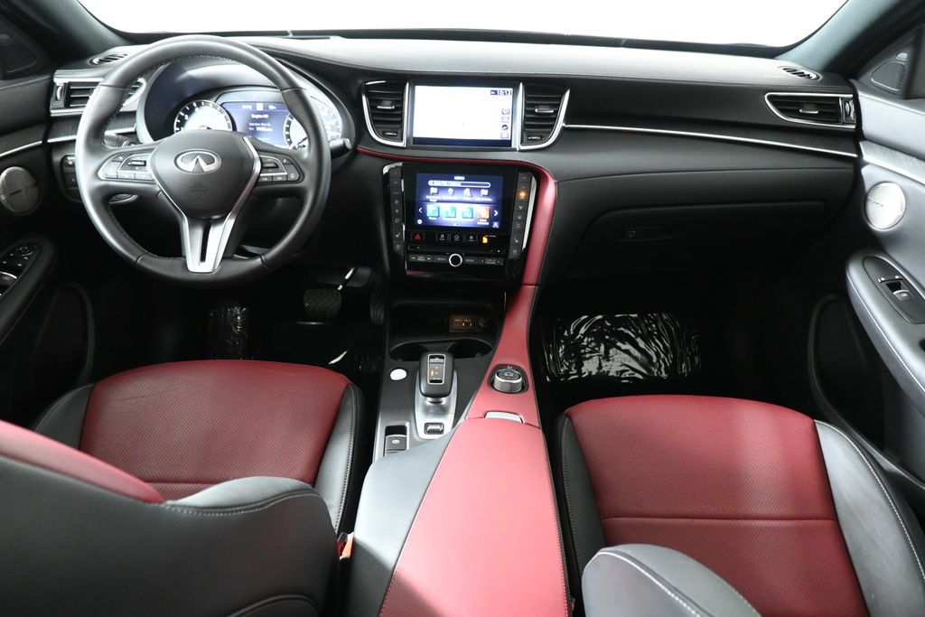 Thumbnail: 2025 INFINITI QX55 - 4