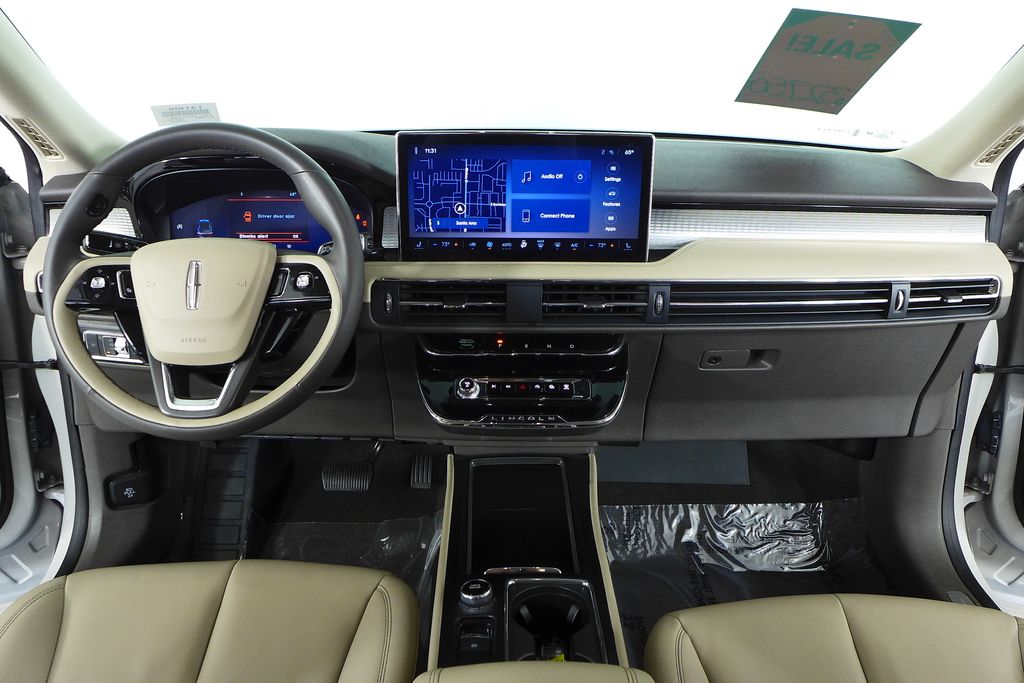 2023 Lincoln Corsair Standard 23