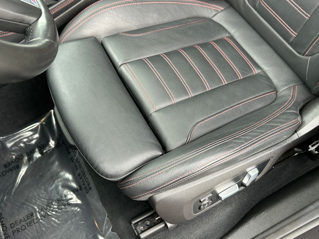 Thumbnail: 2020 BMW X4 - 15