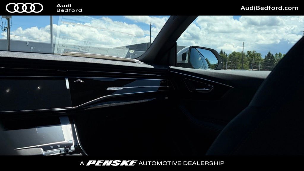 Thumbnail: 2026 Audi Q8 - 27