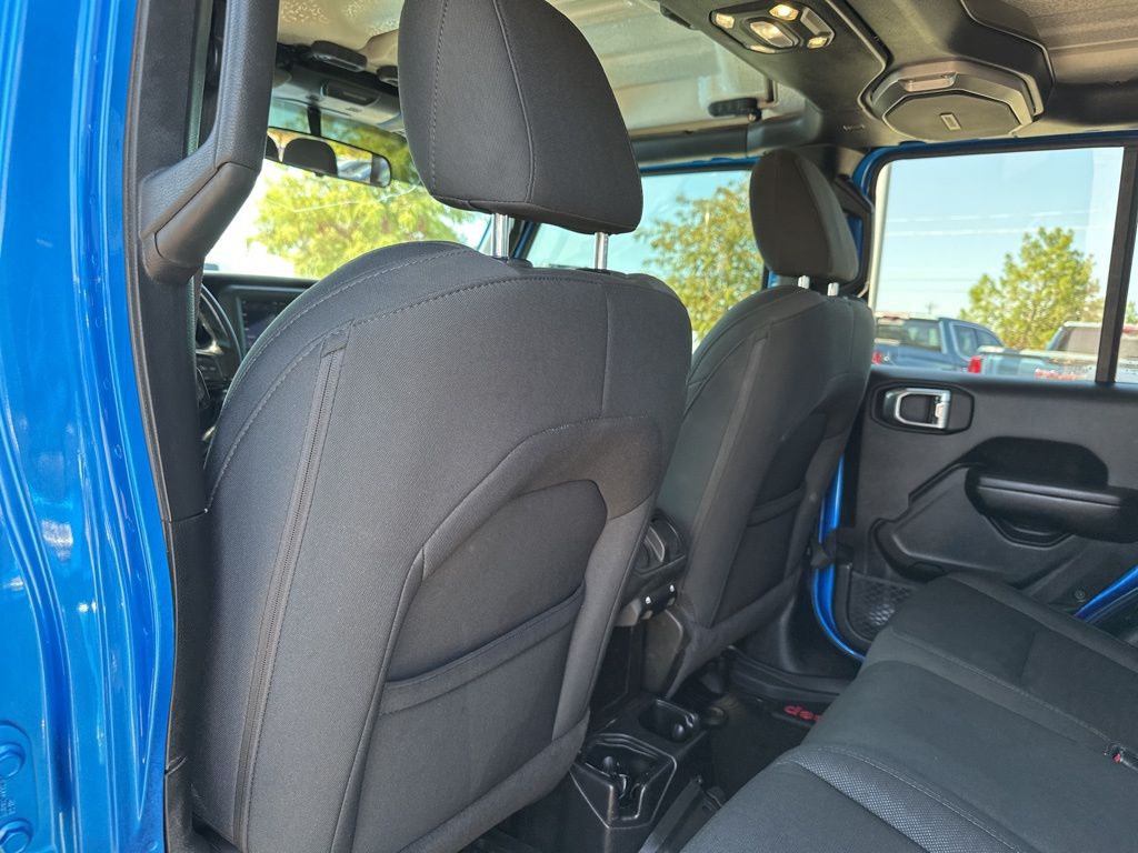 Used Car 2021 Jeep Gladiator  Sport For Sale Under $35,000 In Austin, Texas