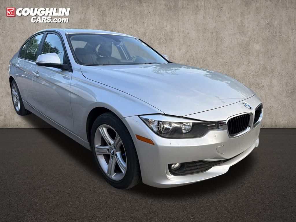 Glacier Silver Metallic 2014 BMW 3 Series Sedan All-Wheel Drive 8-Speed Automatic