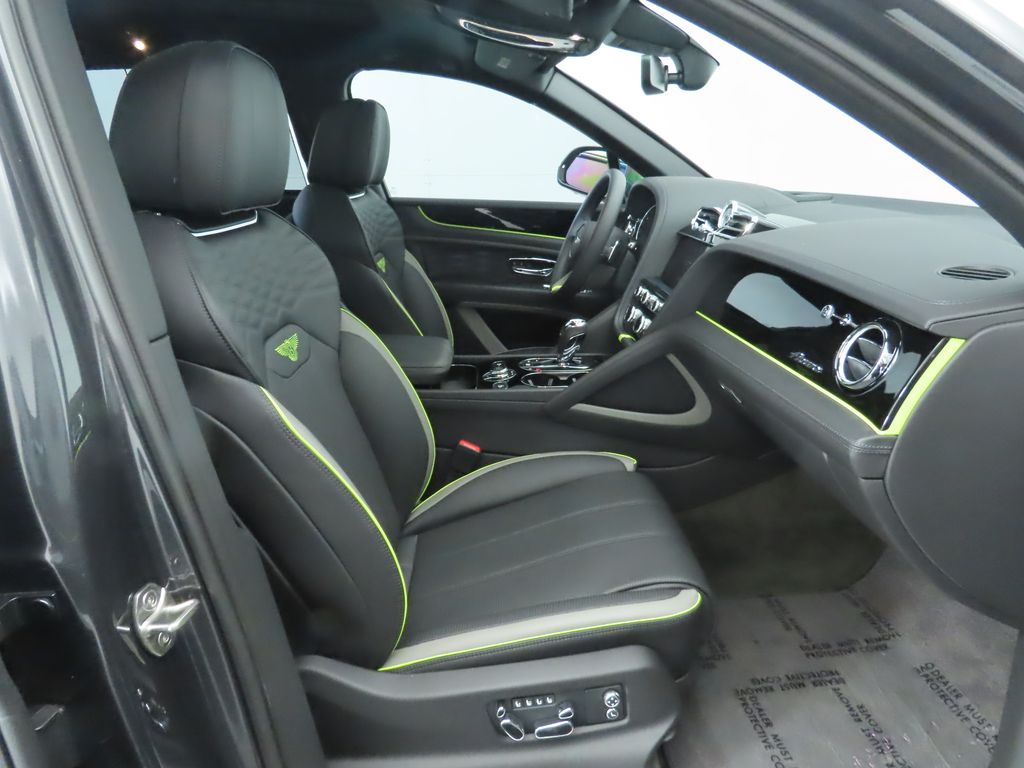 Thumbnail: 2023 Bentley Bentayga - 21