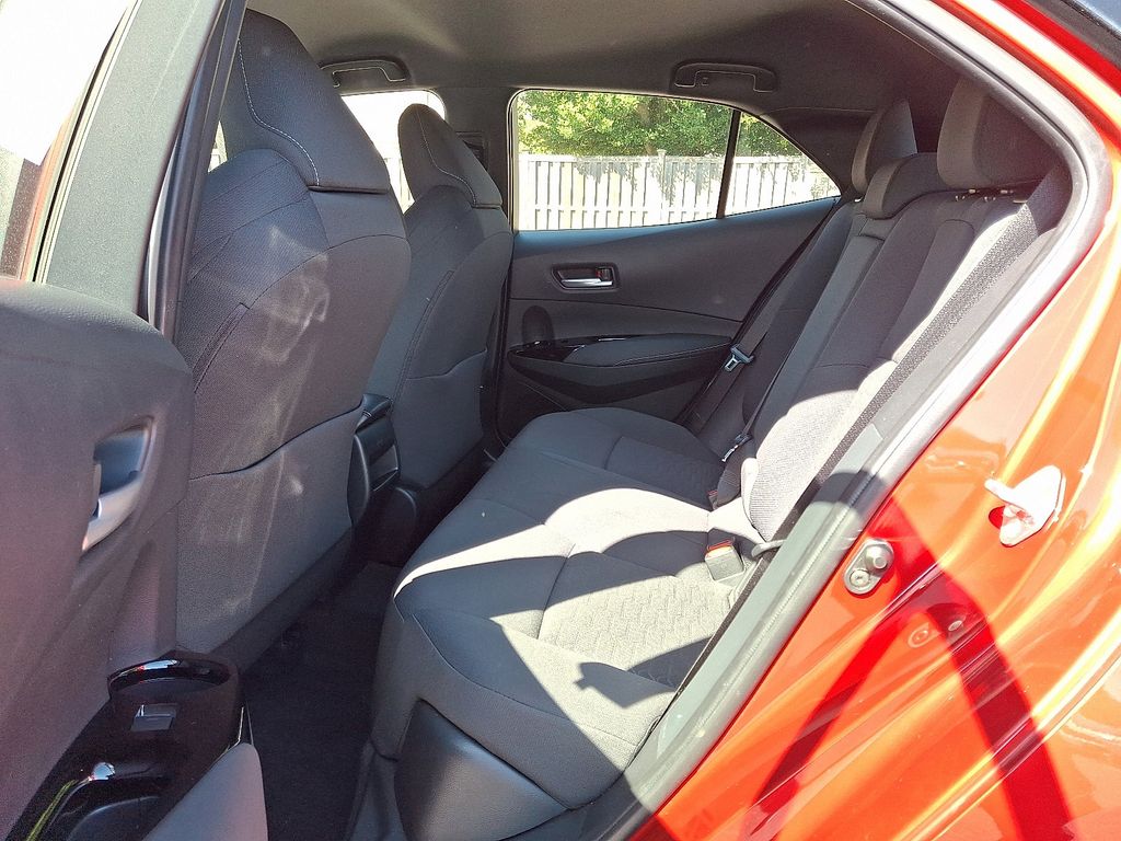 Thumbnail: 2022 Toyota Corolla - 10