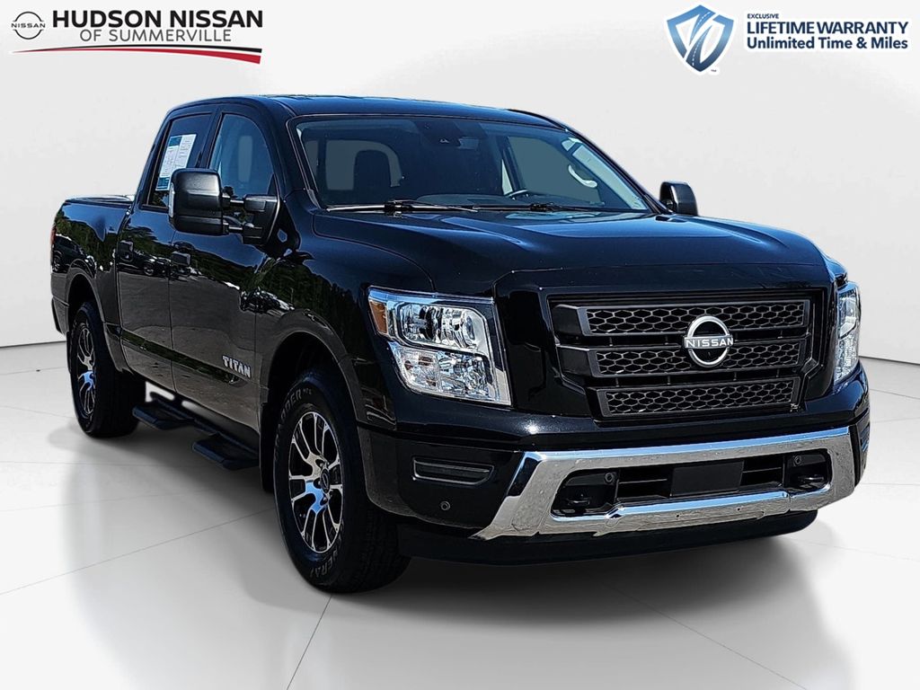 Super Black 2024 Nissan Titan SV Crew Cab RWD Pickup Truck 4X2 9-Speed Automatic