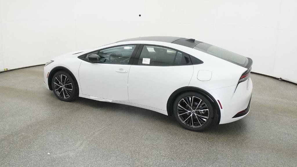 Thumbnail: 2025 Toyota Prius - 10