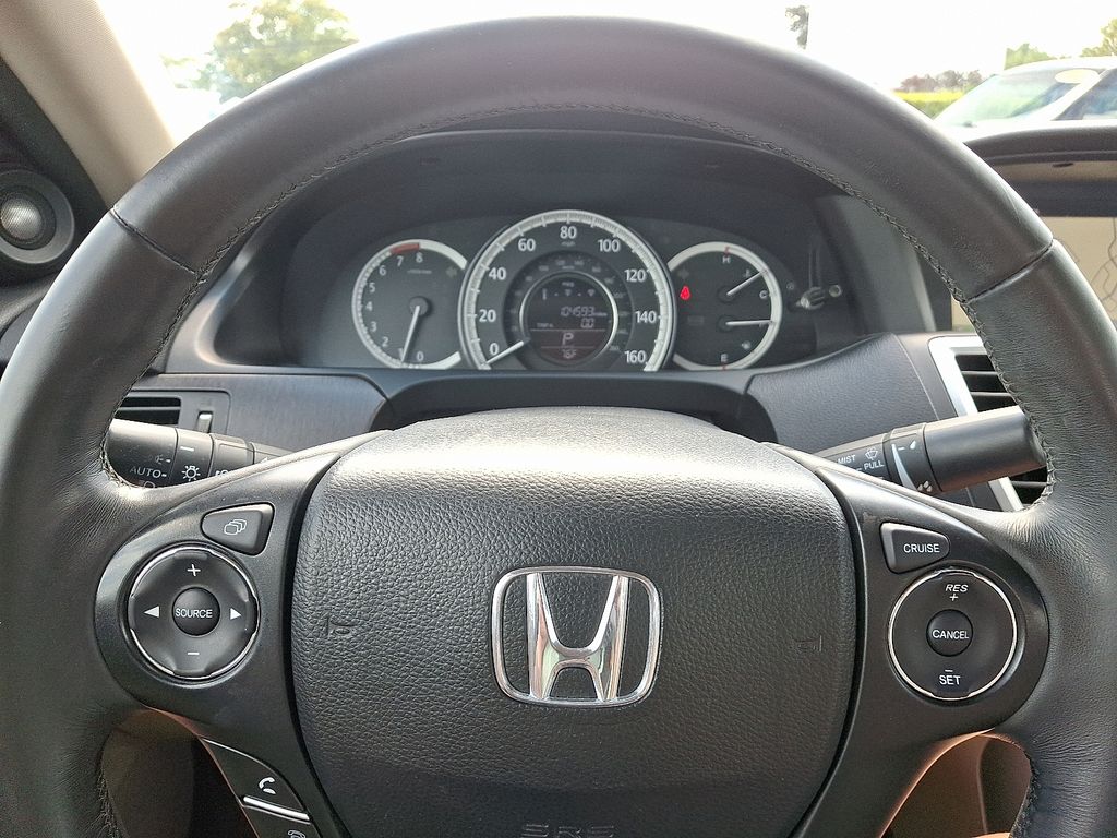 Thumbnail: 2015 Honda Accord - 21