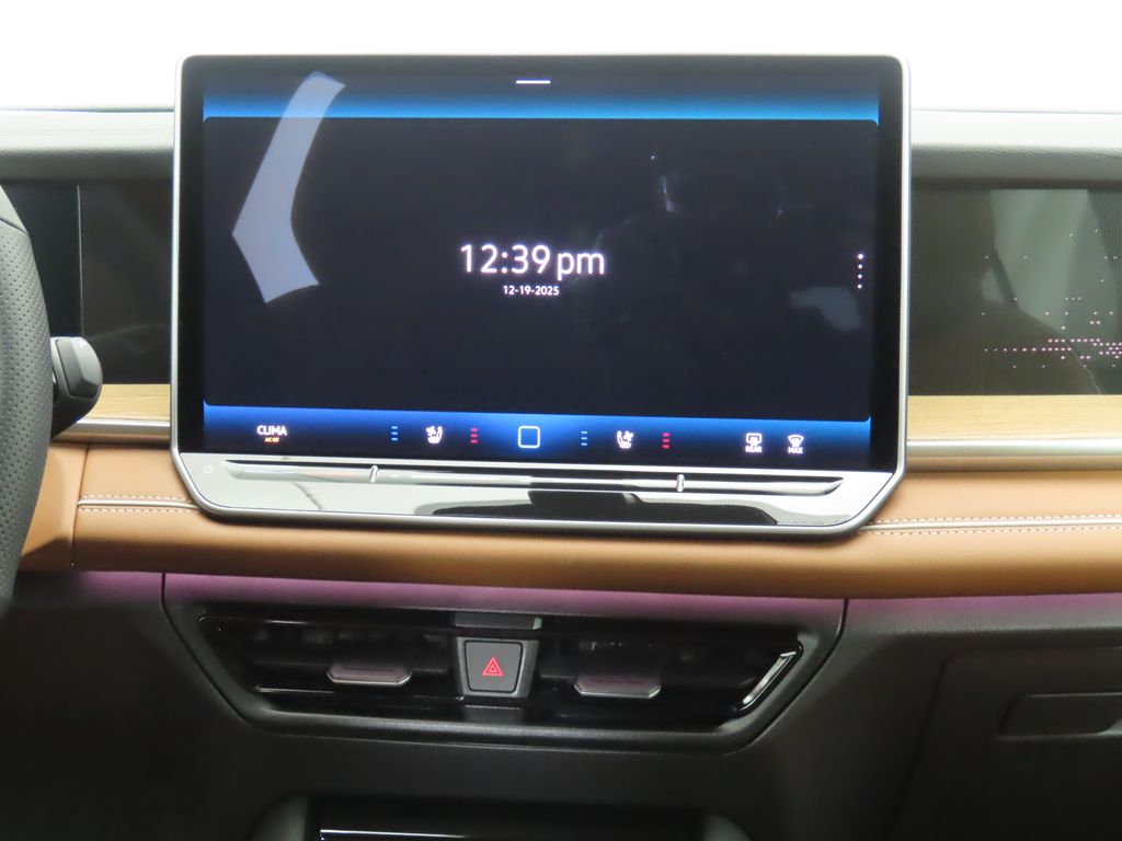 Thumbnail: 2026 Volkswagen Tiguan - 14