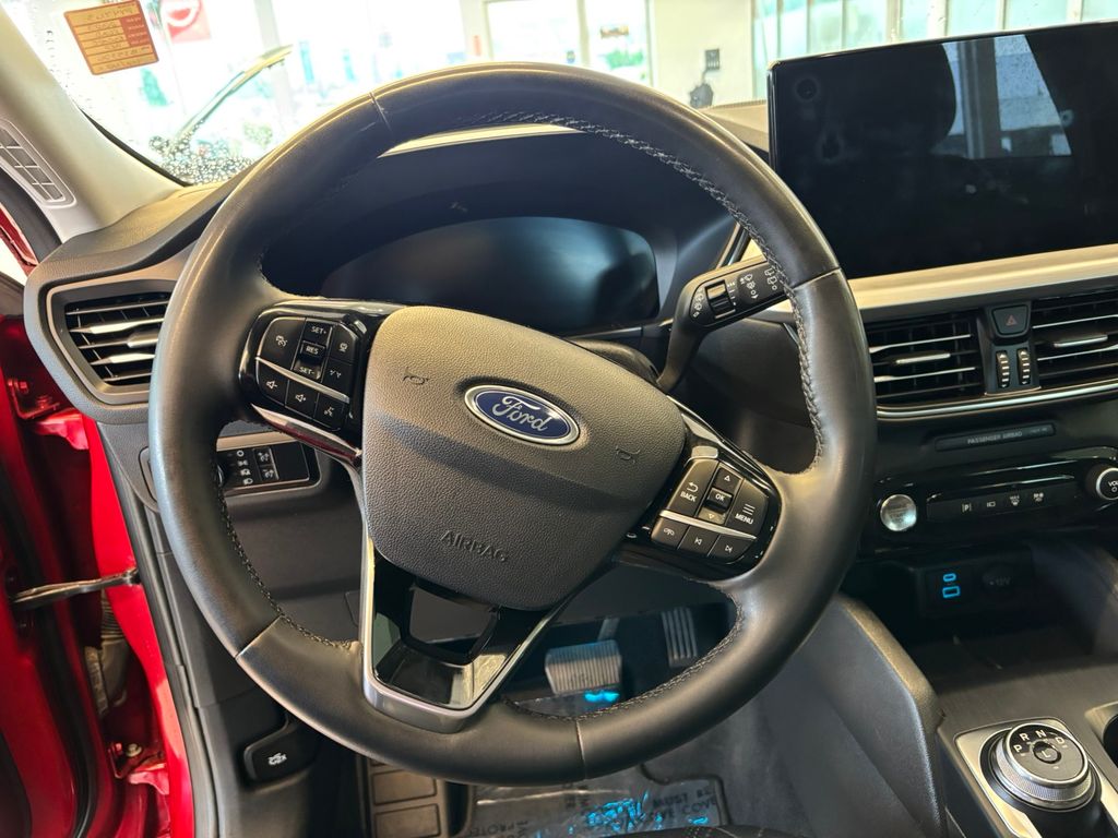 2023 Ford Escape Hybrid Platinum
