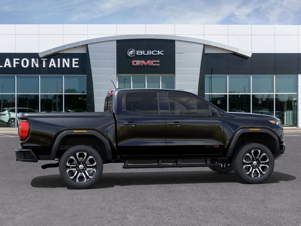 2024 GMC Canyon AT4 5