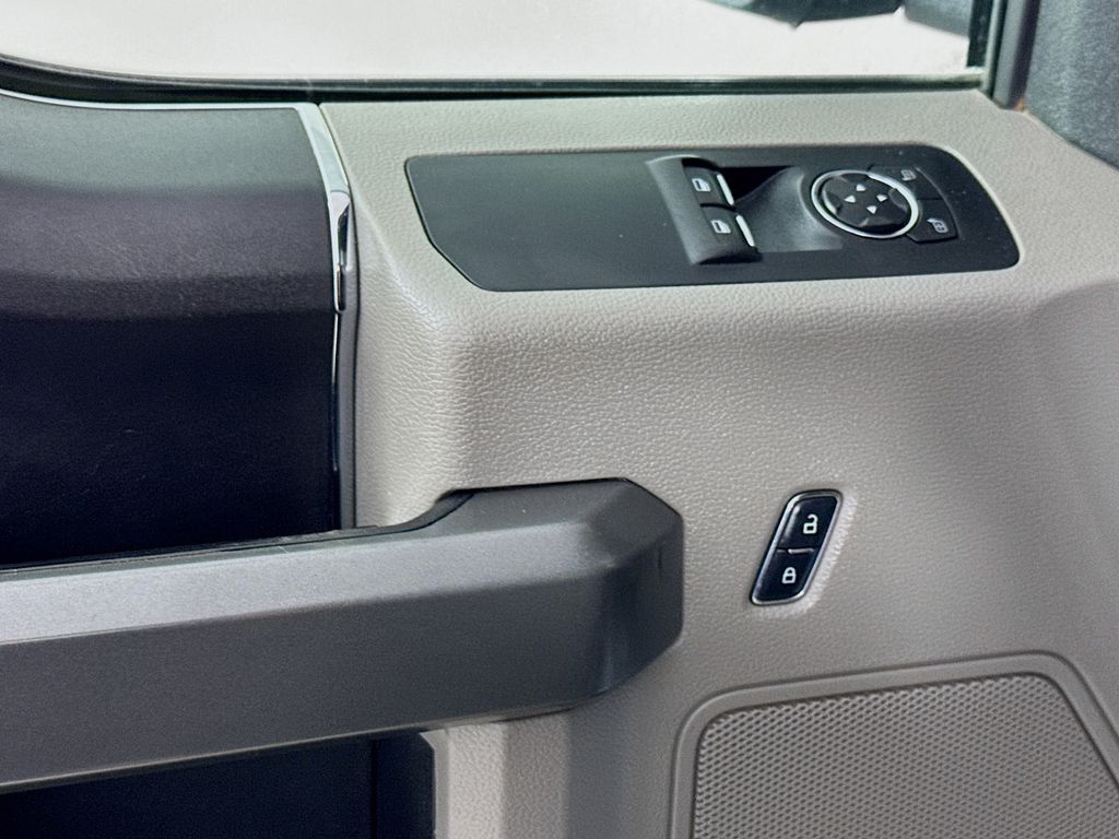 Used Car 2016 Ford F-150  Xlt For Sale Under $35,000 In Austin, Texas