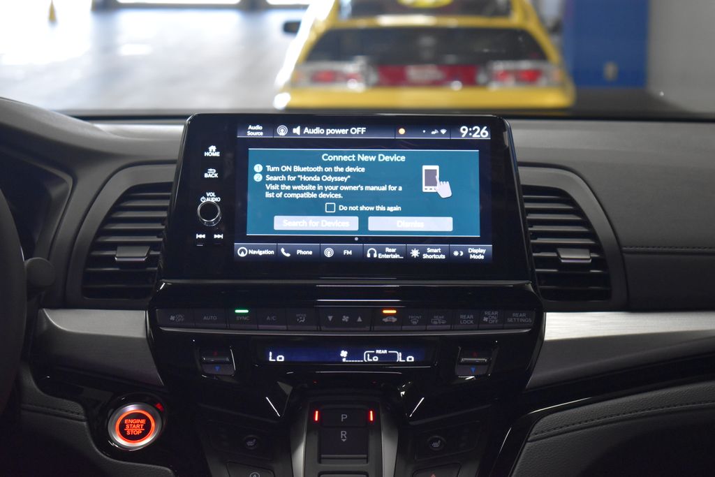 2025 Honda Odyssey Touring 12