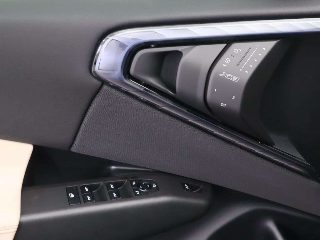 Thumbnail: 2025 BMW X3 - 25