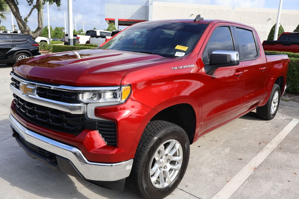 Thumbnail: 2022 Chevrolet Silverado 1500 - 2