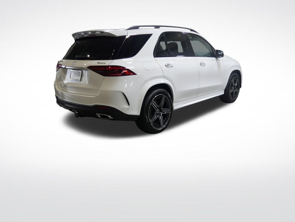 Thumbnail: 2026 Mercedes-Benz GLE - 5