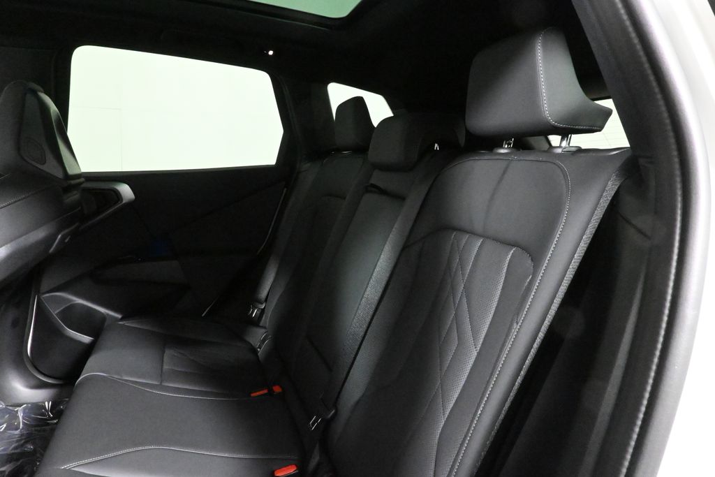 Thumbnail: 2025 BMW X3 - 4