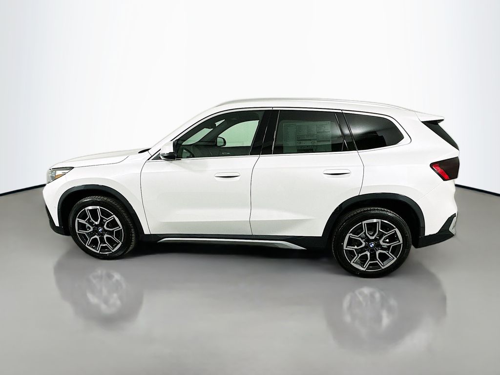 Thumbnail: 2026 BMW X1 - 8