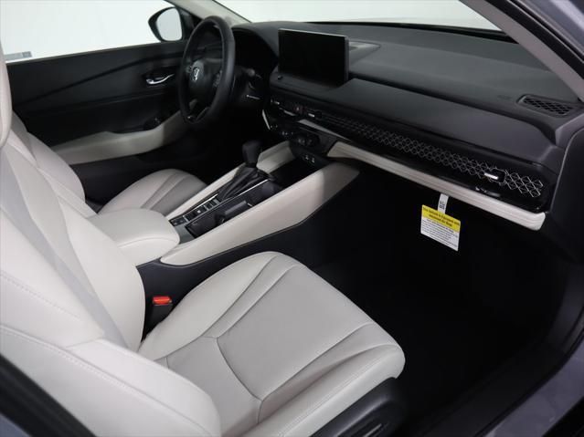 Thumbnail: 2025 Honda Accord - 18