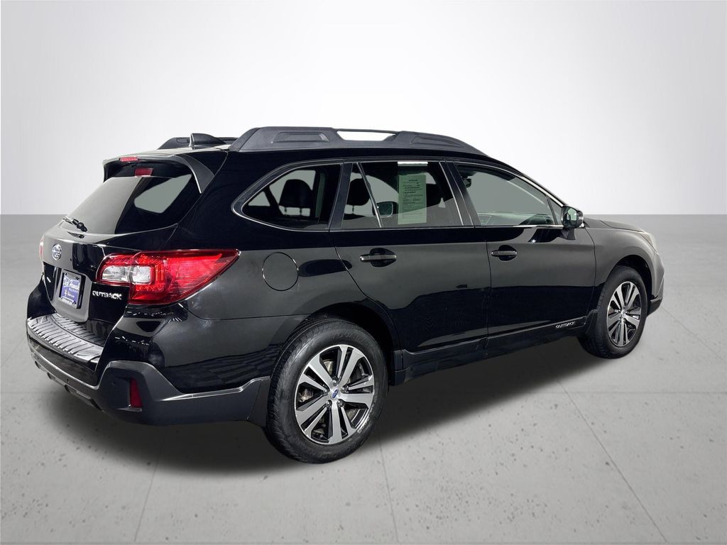 2018 Subaru Outback 2.5i