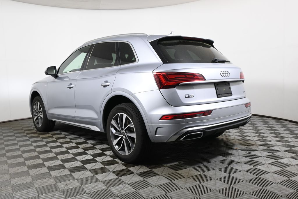 Thumbnail: 2023 Audi Q5 - 5