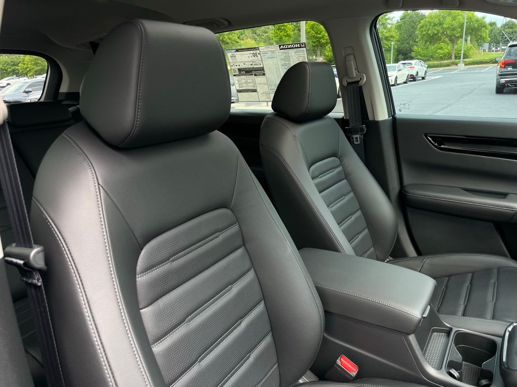 2026 Honda CR-V EX-L 32