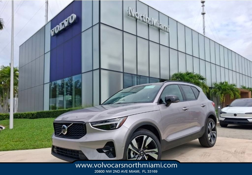 2026 Volvo XC40 Ultra