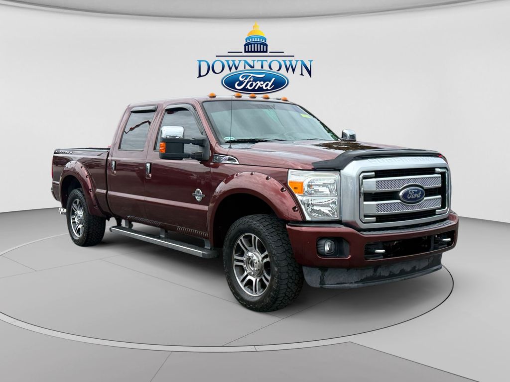  2016 Ford F-250 Super Duty Platinum Crew Cab 4WD   