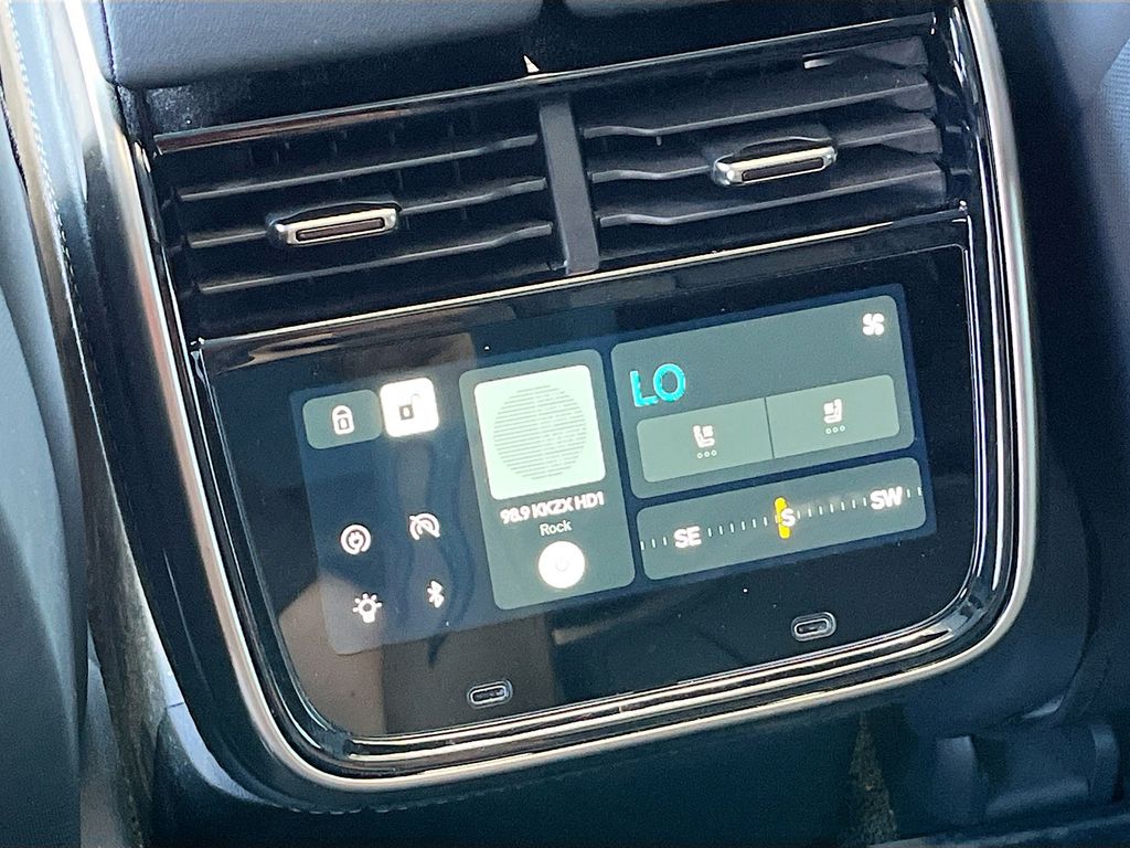 Used 2022 Green Rivian Launch Edition image 27