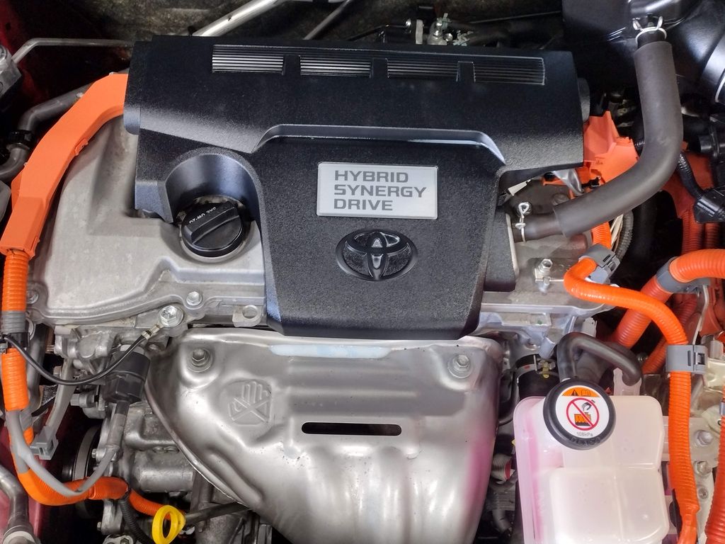 2018 Toyota RAV4 Hybrid XLE