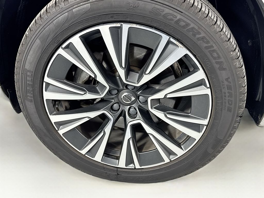 Used Car 2020 Volvo Xc90  T5 Momentum For Sale Under $20,000 In Austin, Texas